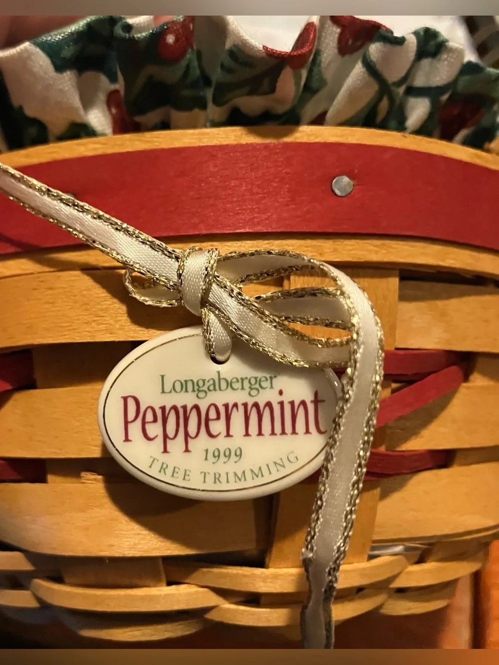 EUC Longaberger Woven Basket Lot of 11 items (see below description) make offer